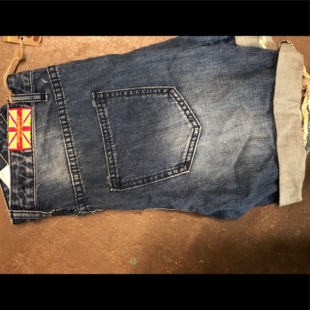 Machine Ripped Shorts - Picture 2 of 3